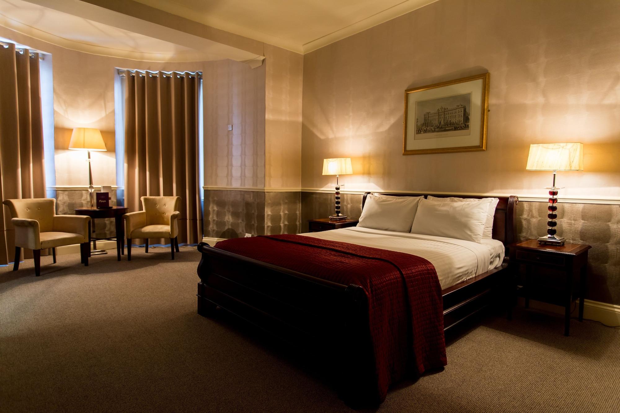 The Clarendon 3* Blackheath