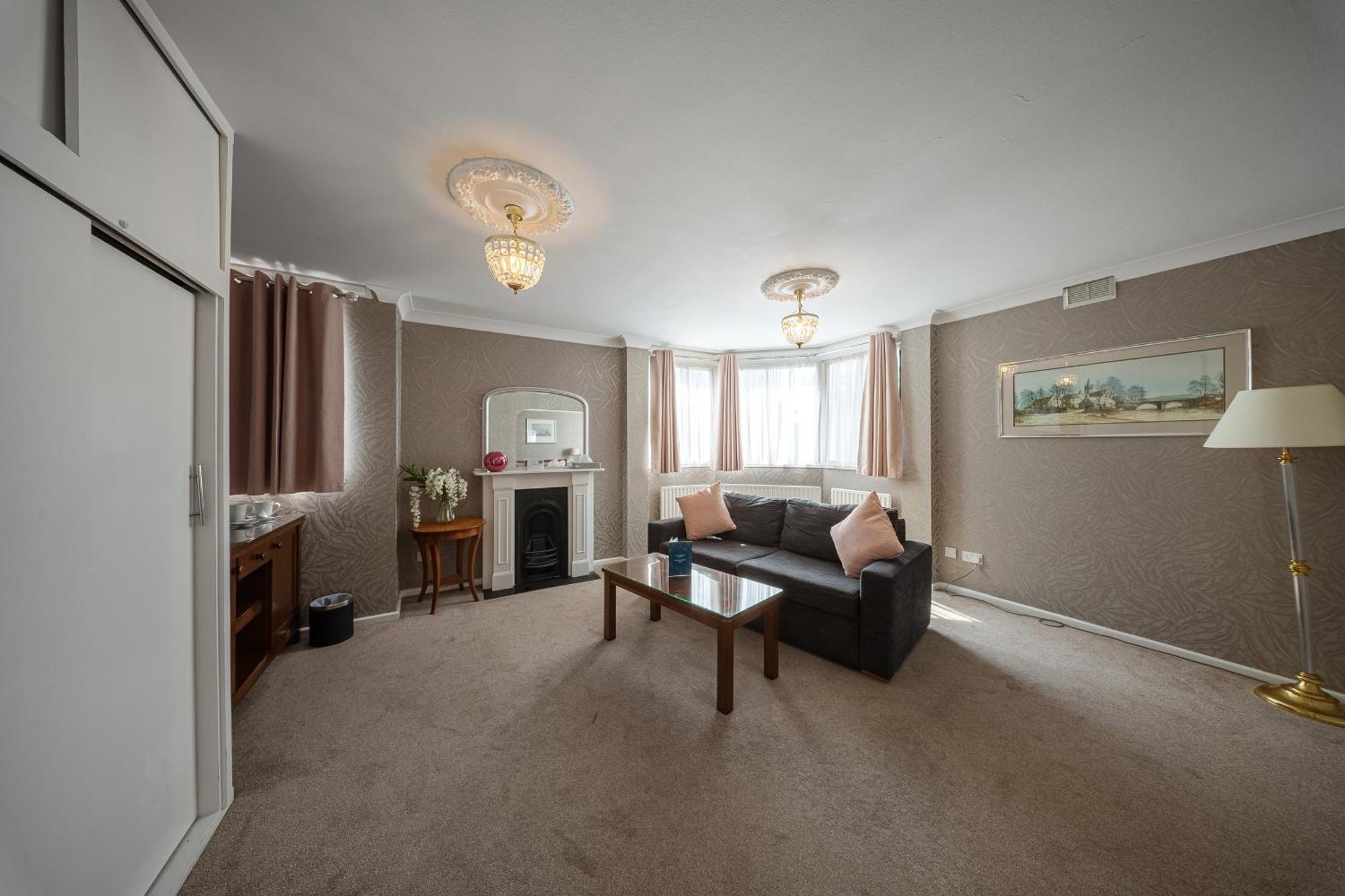 The Clarendon Hotel Blackheath