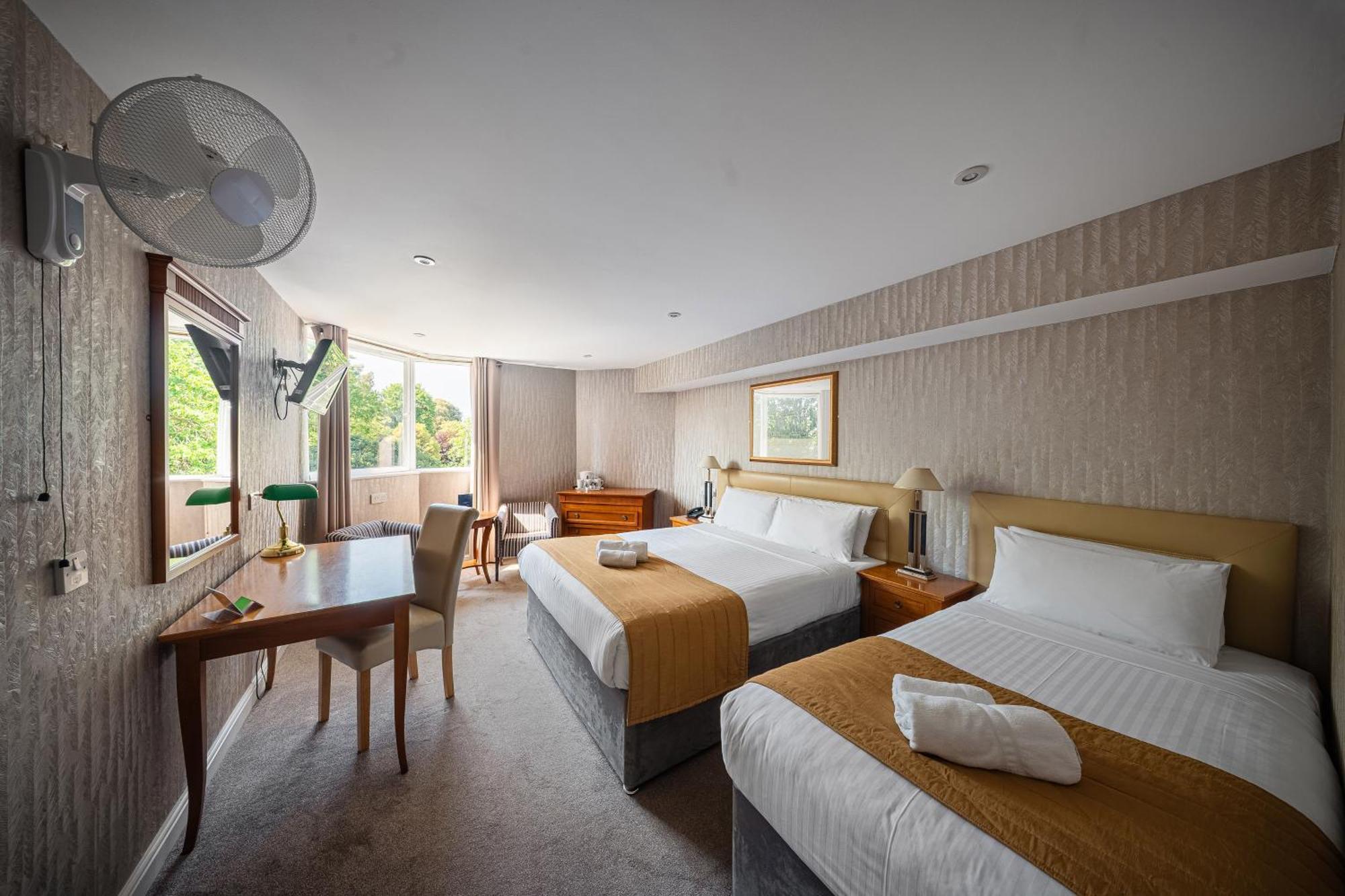 Hotel The Clarendon