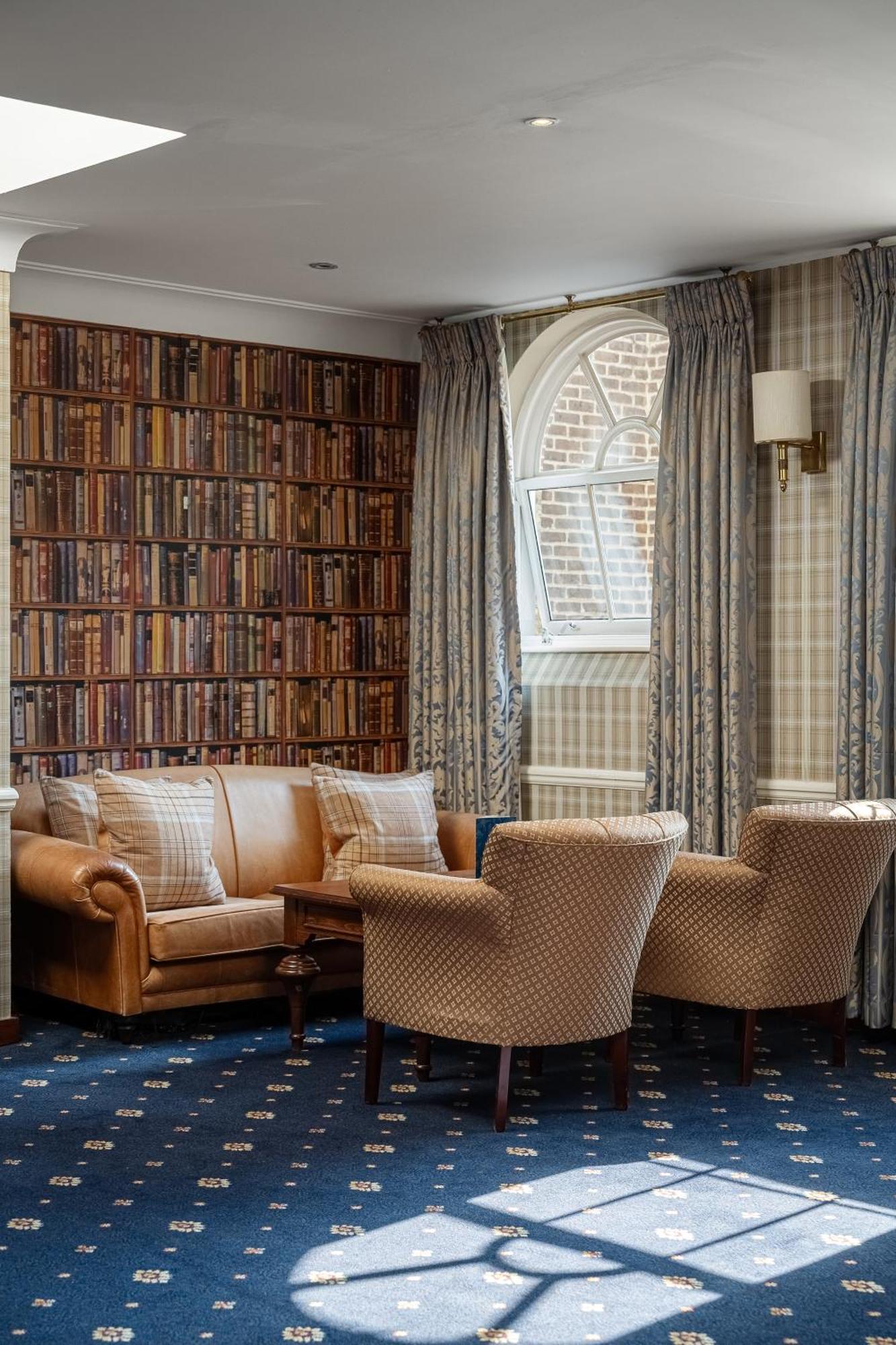 The Clarendon Hotel